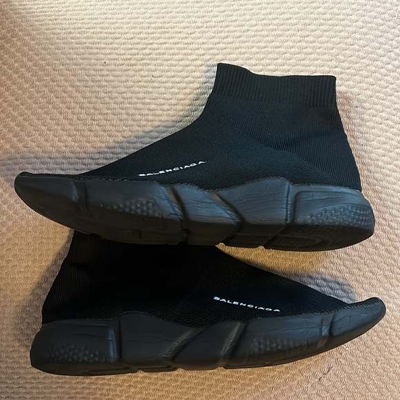 Balenciaga Speed Recycled Knit Sneakers - Picture 7 of 8